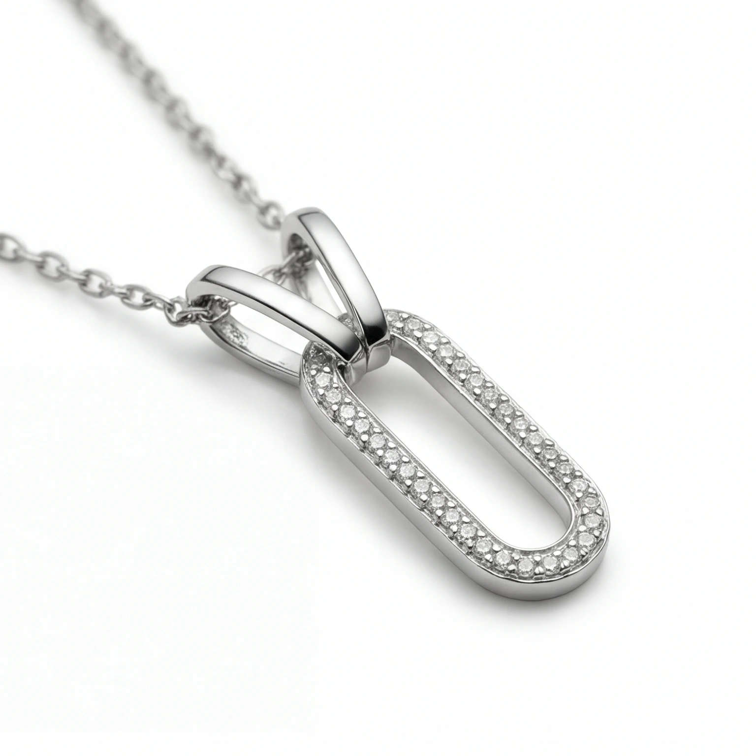 Luxe Link Necklace - Image 3